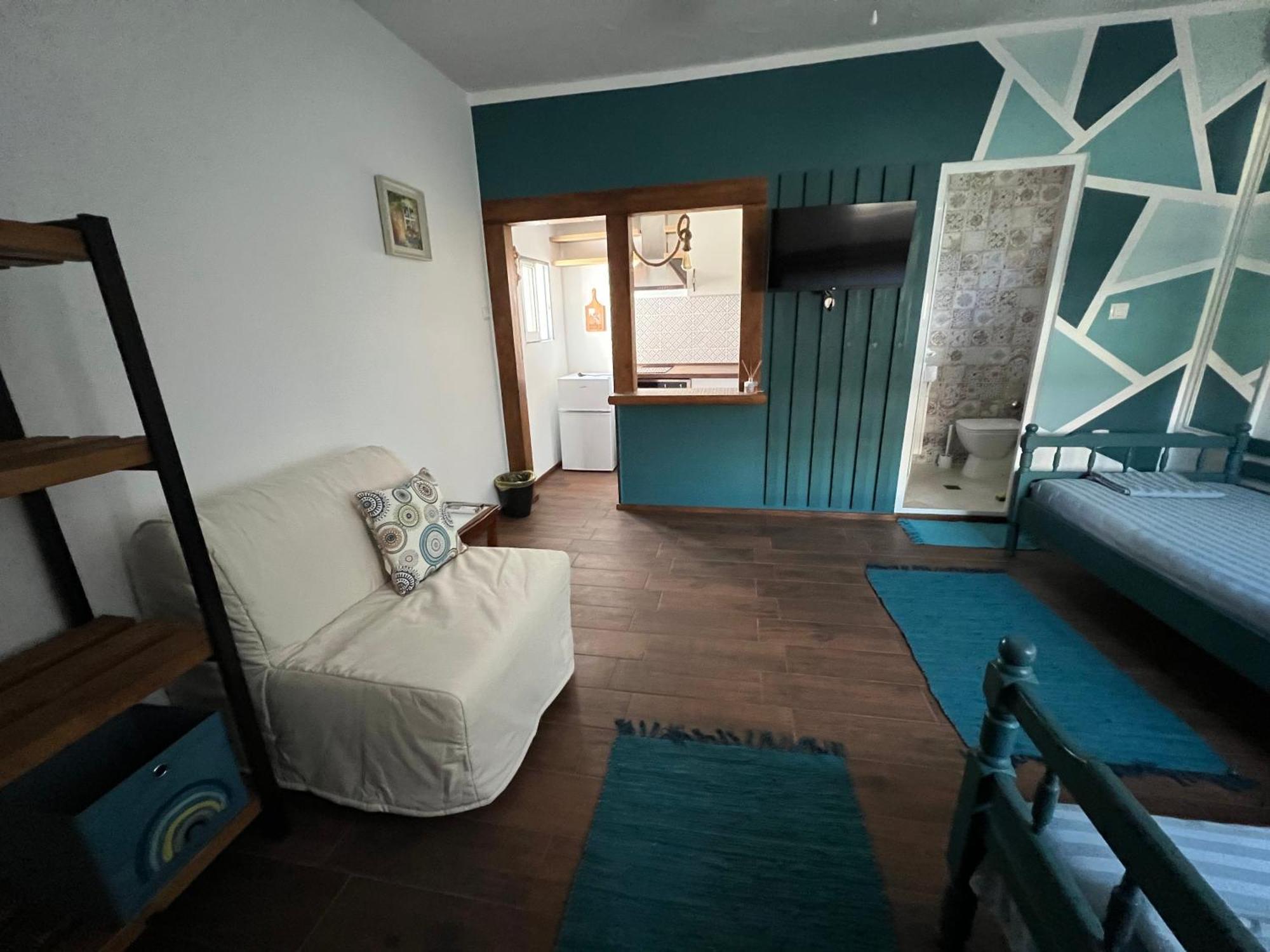 Guest House Kalina,Studio 5 อาโมเลียนี ภายนอก รูปภาพ